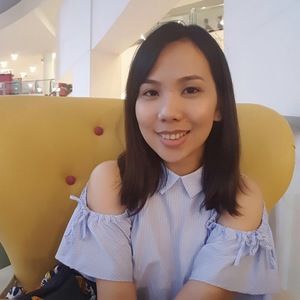 Meet your Posher, Maria ivona